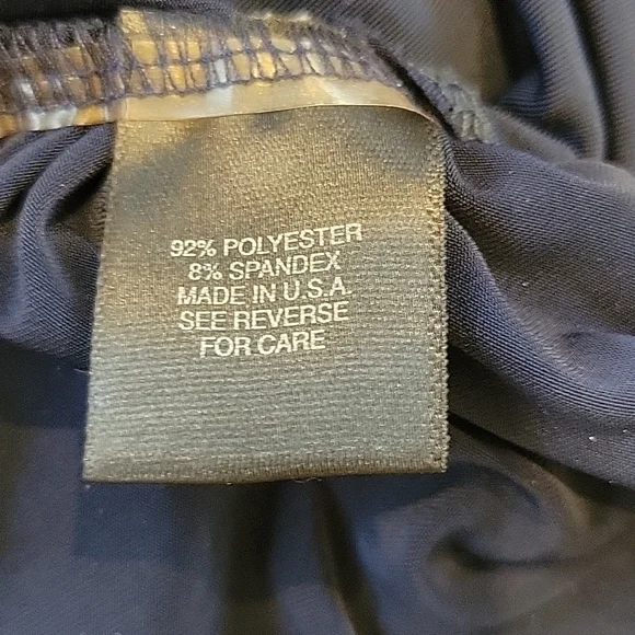 Arden B. Dark Blue Sleeveless Top - Form Fitting, Size M - Picture 6 of 7